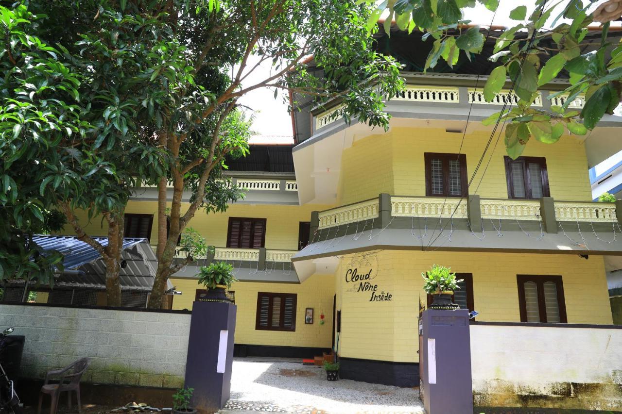Cloud Nine Inside Hotel Varkala Buitenkant foto