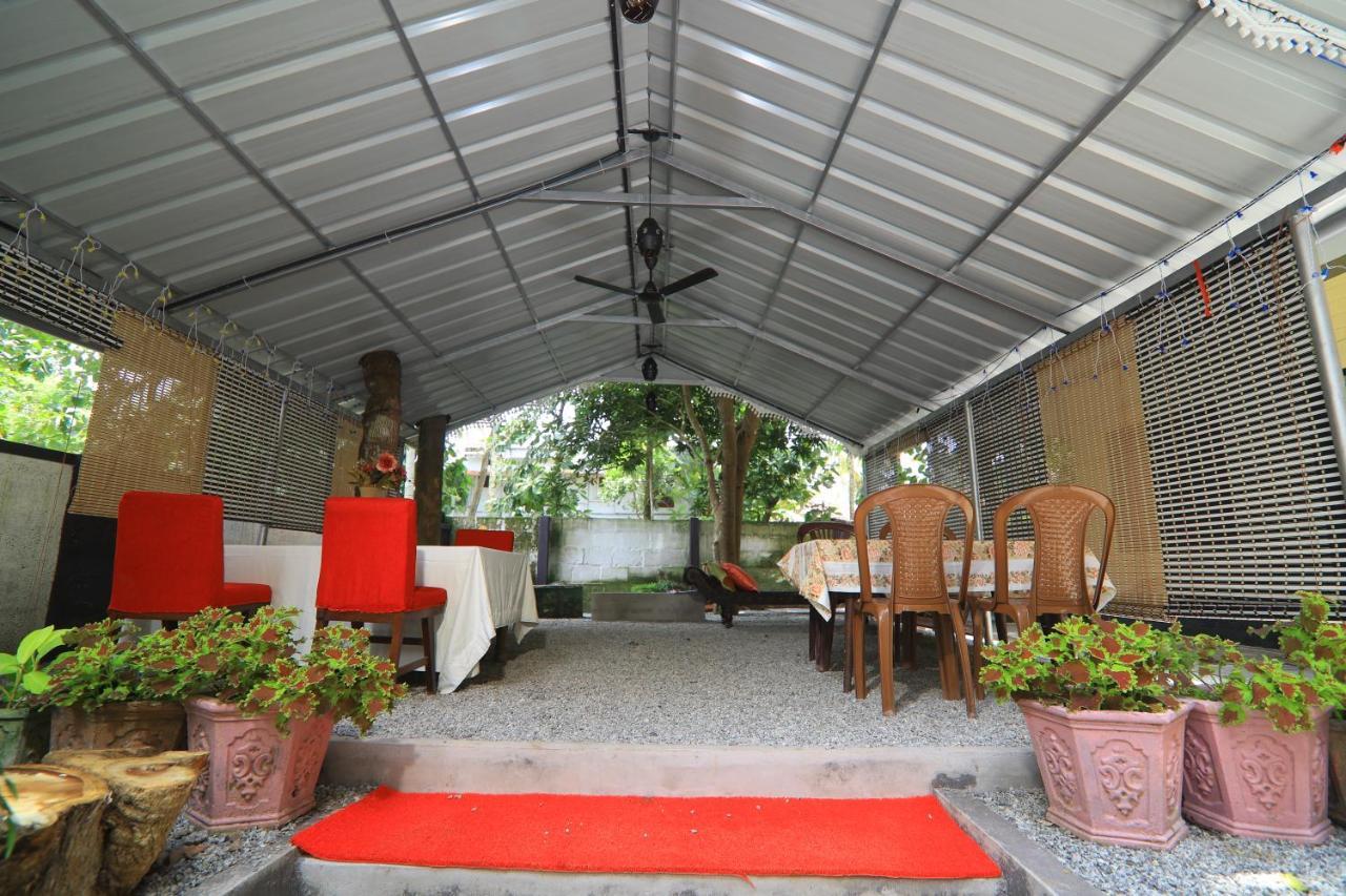 Cloud Nine Inside Hotel Varkala Buitenkant foto